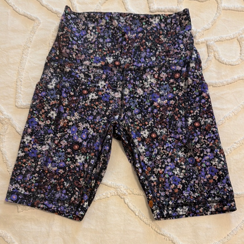 lululemon athletica Black and Purple Bike Shorts Artistic Design